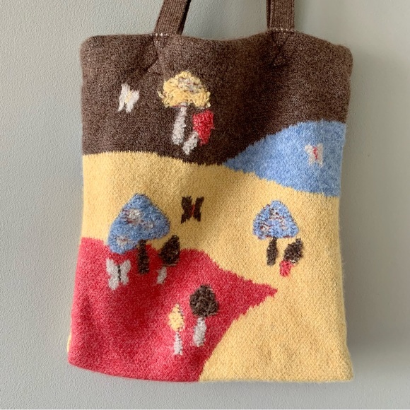 UO knit tote - Picture 2 of 4